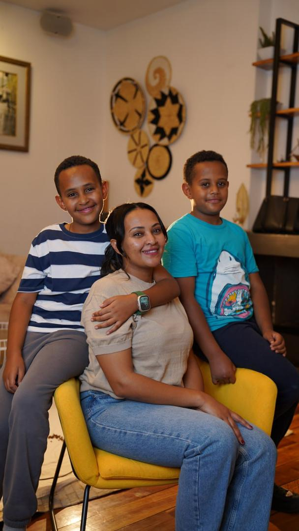 Maeden with her family